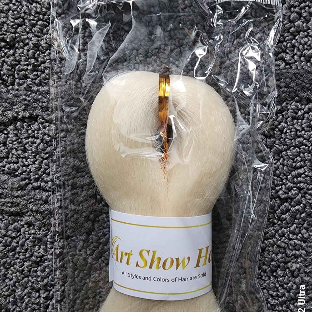 Lot of 5 Light Blonde Remy Hair Extensions